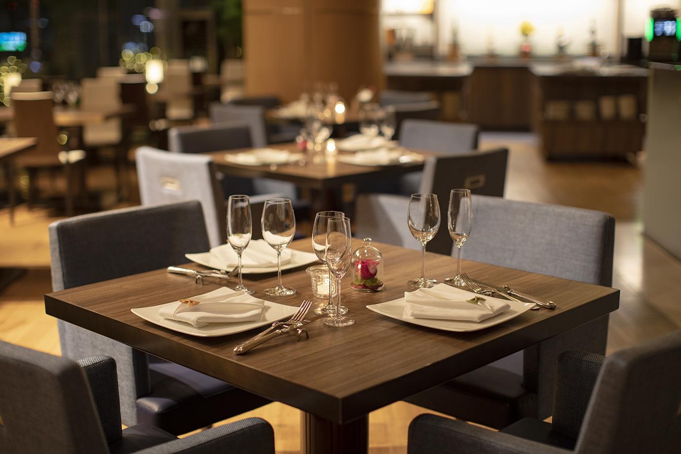 Marunouchi Hotel Τόκιο Εξωτερικό φωτογραφία A table set for fine dining